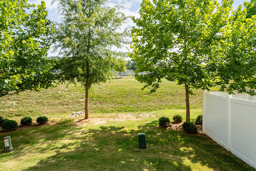 Furnished Finder property 1042743_1 photo 34