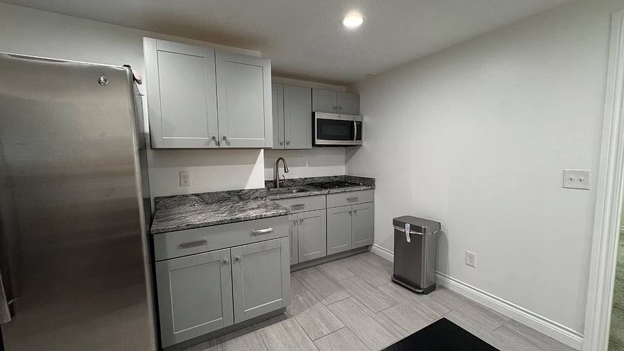 Furnished Finder property 1042760_1 photo 9