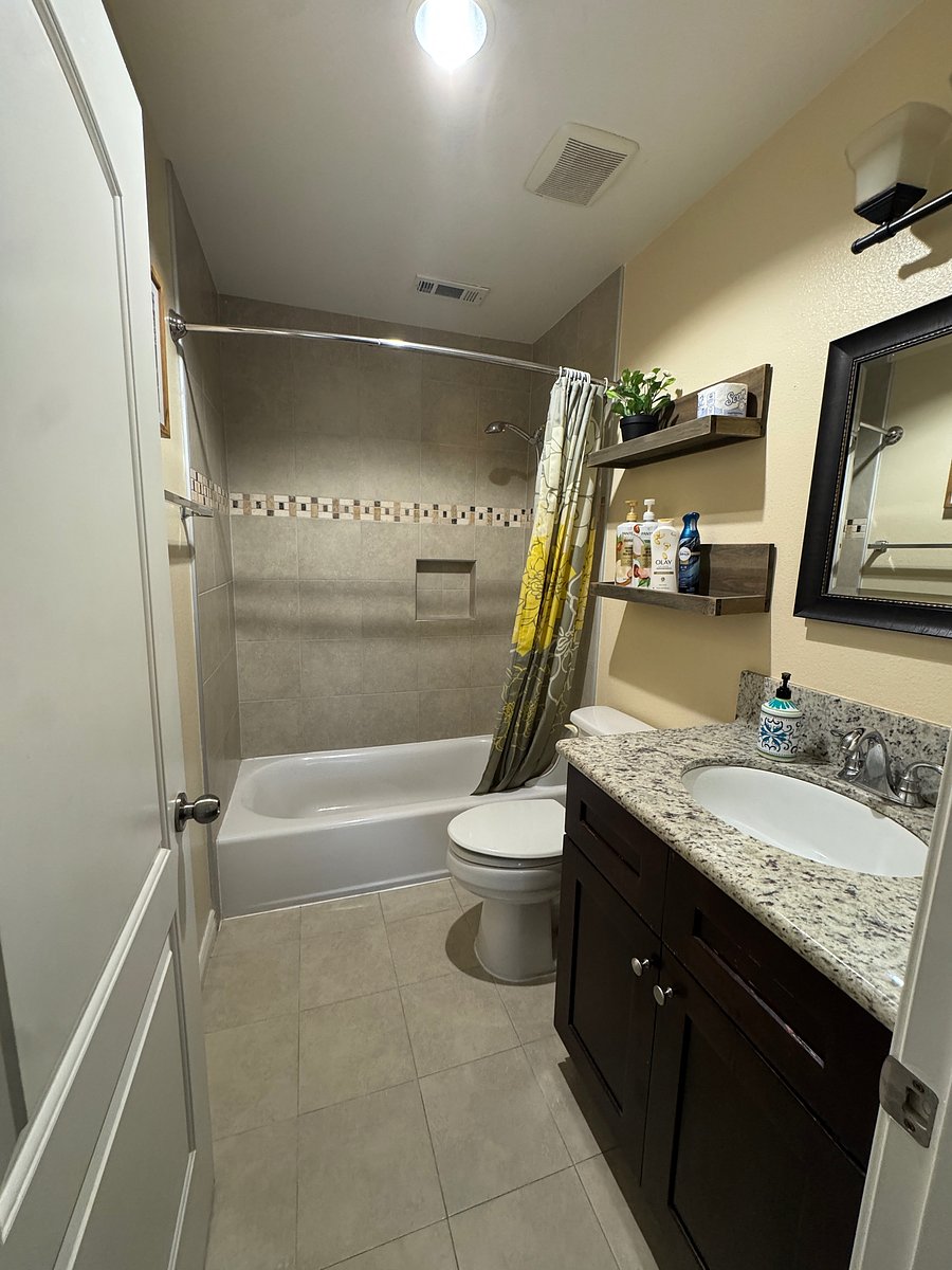 Furnished Finder property 1042769_1 photo 8