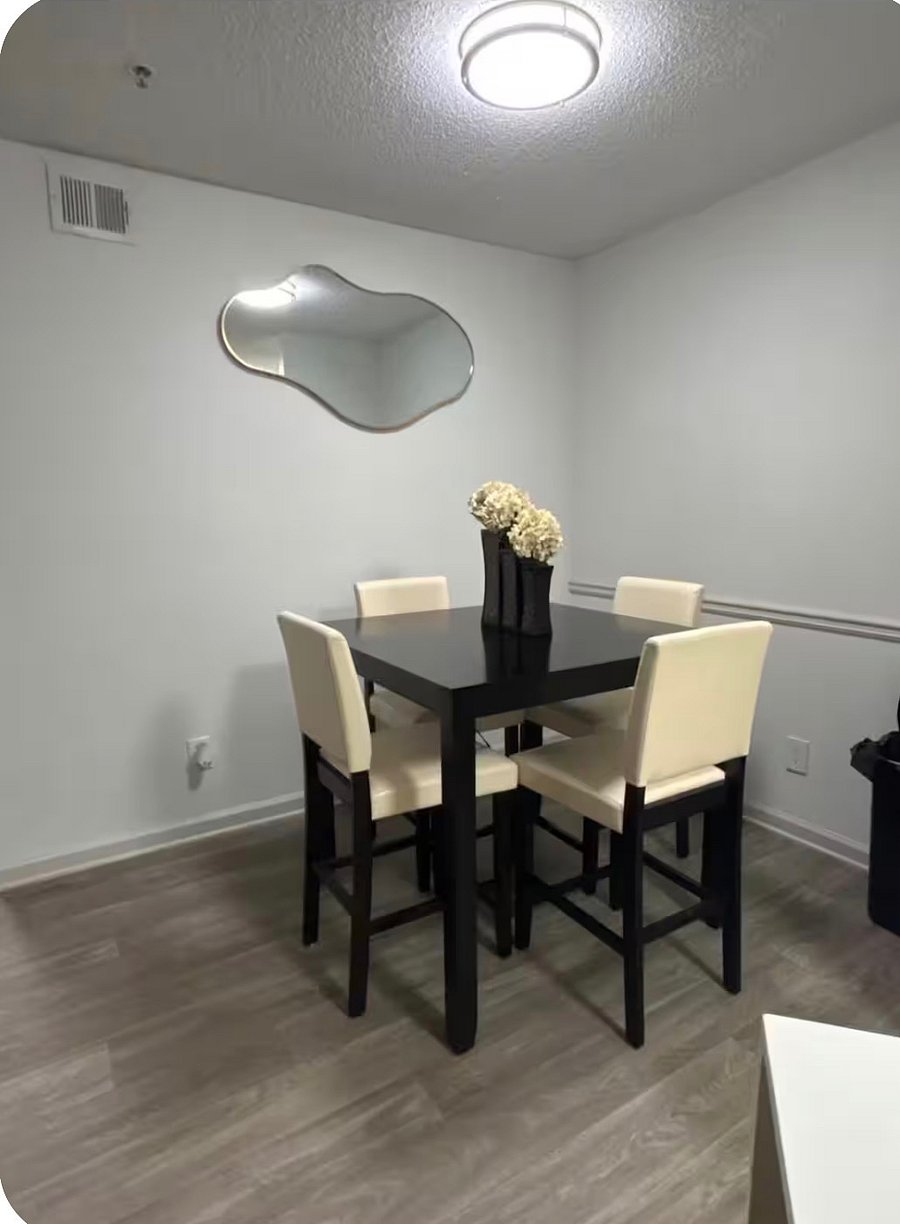 Furnished Finder property 1042777_1 photo 3