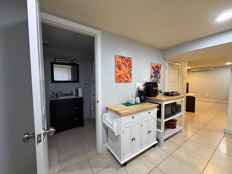 Furnished Finder property 1042787_1 photo 10