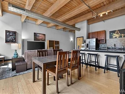 Furnished Finder property 1042797_1 photo 4
