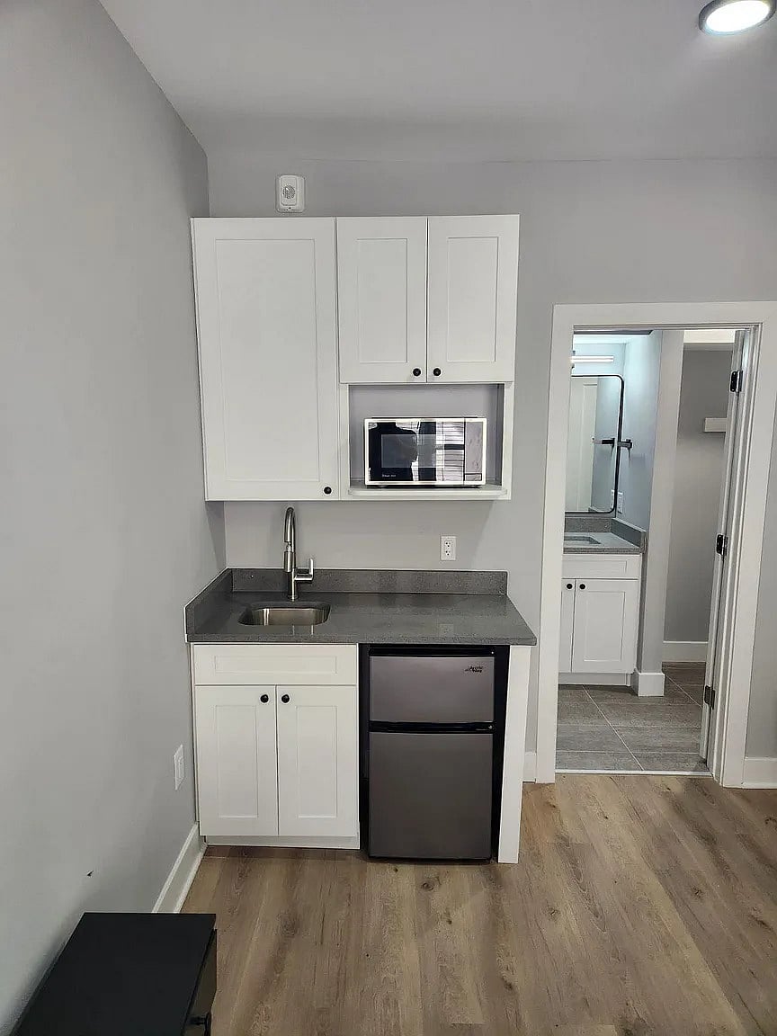 Furnished Finder property 1042802_1 photo 4
