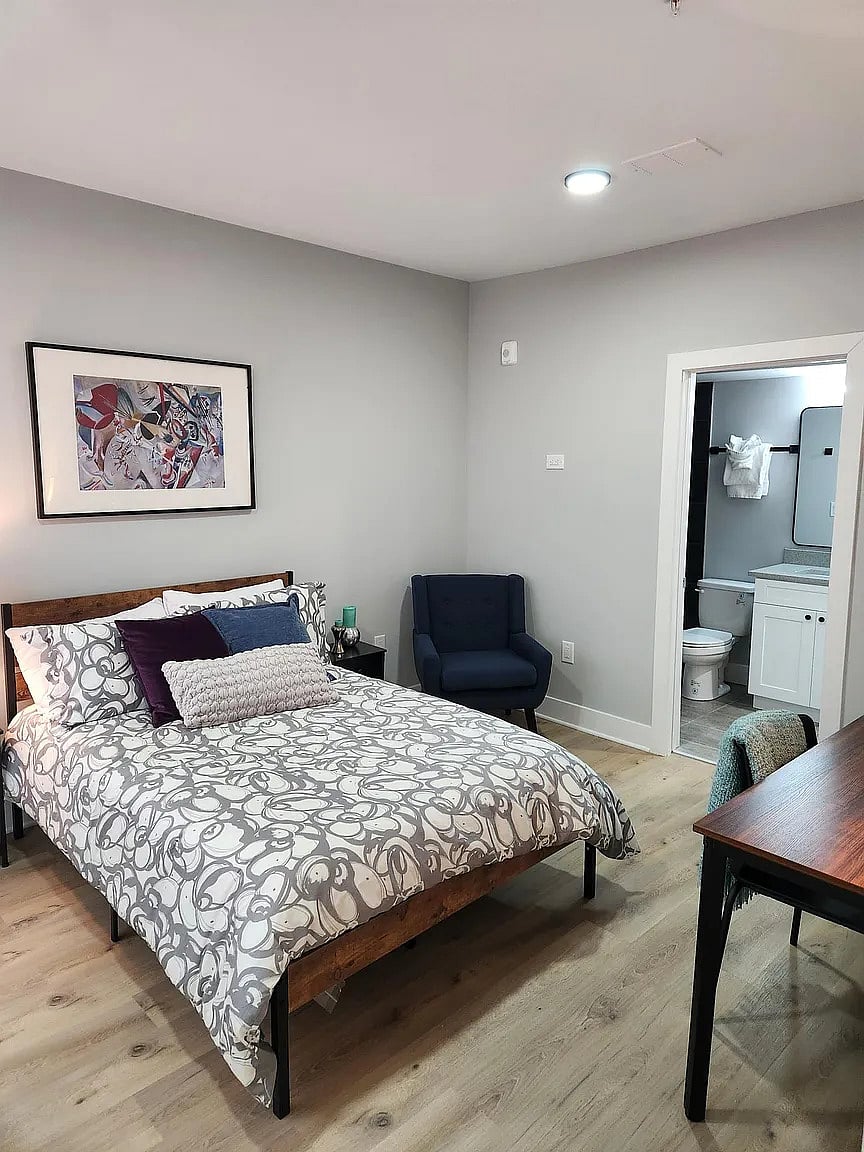 Furnished Finder property 1042802_1 photo 3