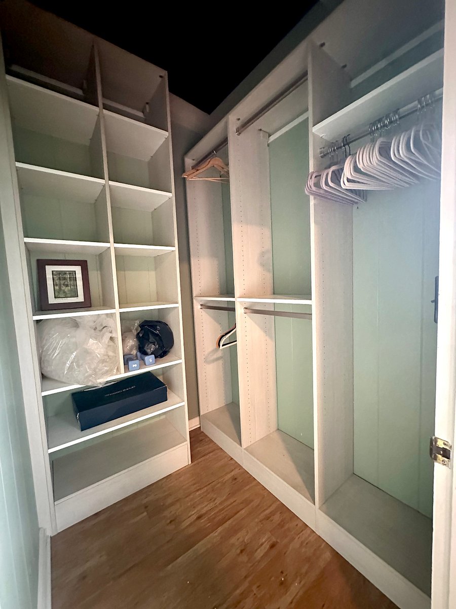 Large Walk-in Closet