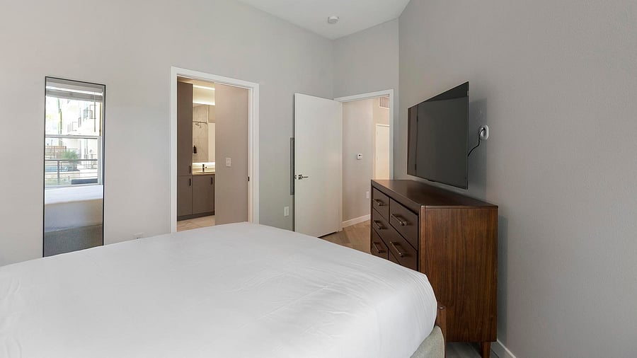 Furnished Finder property 1042820_1 photo 11
