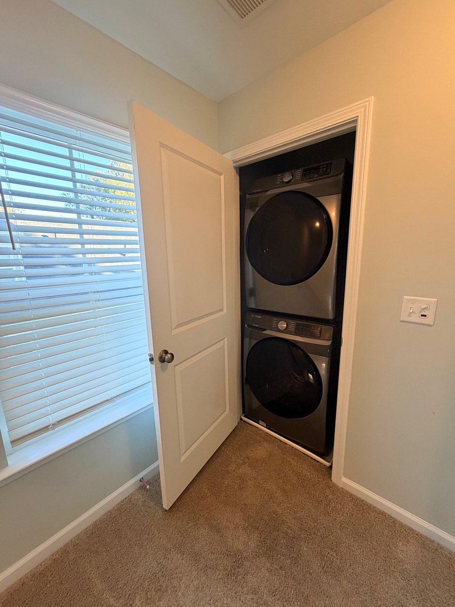 Furnished Finder property 1042832_1 photo 21