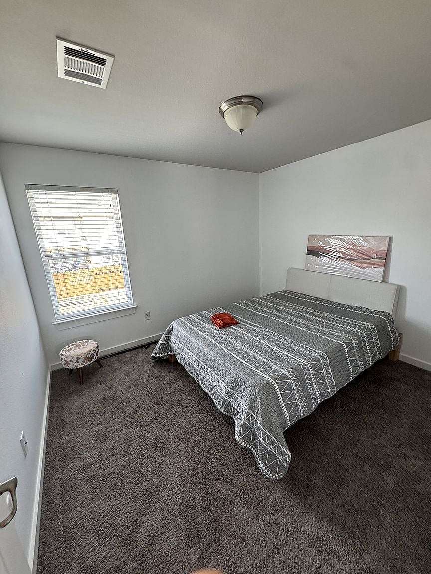 Furnished Finder property 1042840_1 photo 16