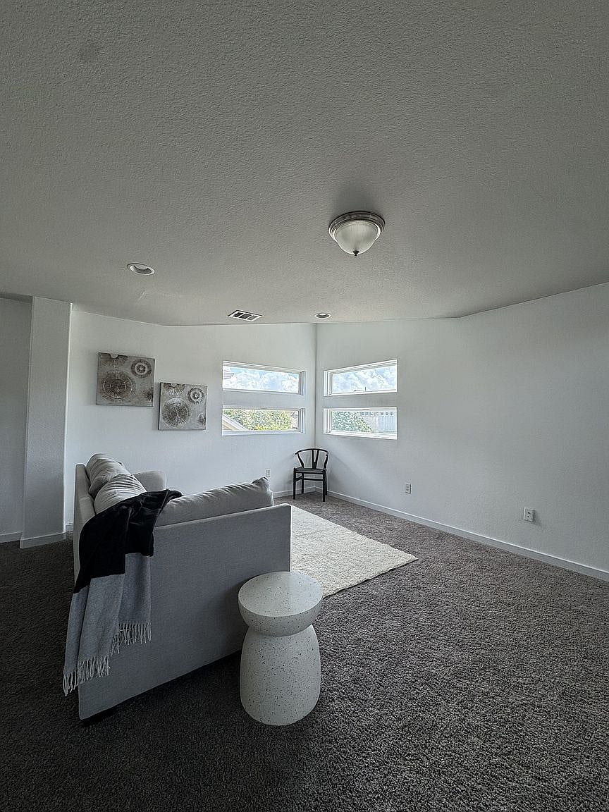Furnished Finder property 1042840_1 photo 26