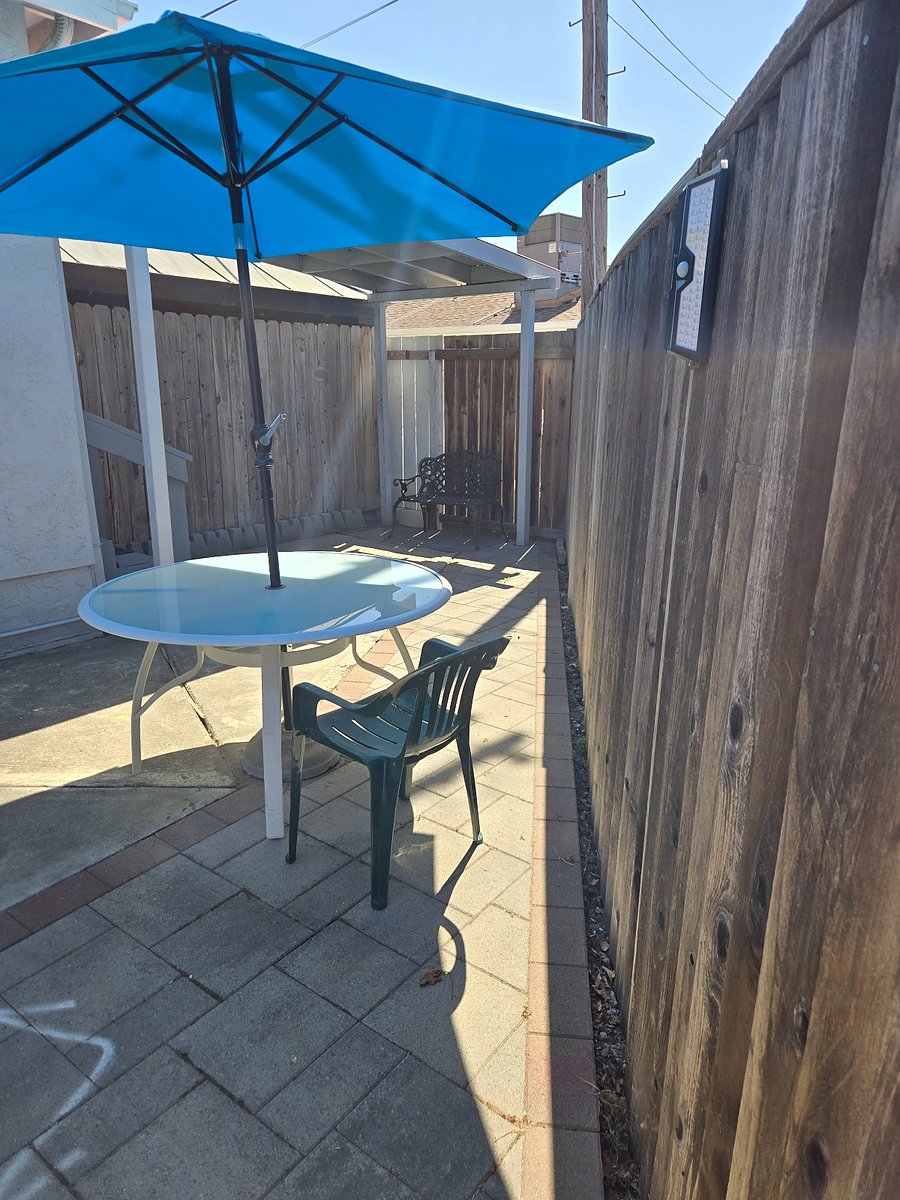 Furnished Finder property 1042849_1 photo 8