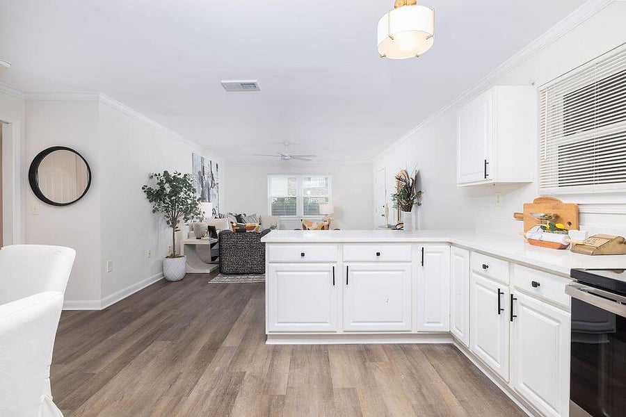 Furnished Finder property 1042852_1 photo 6
