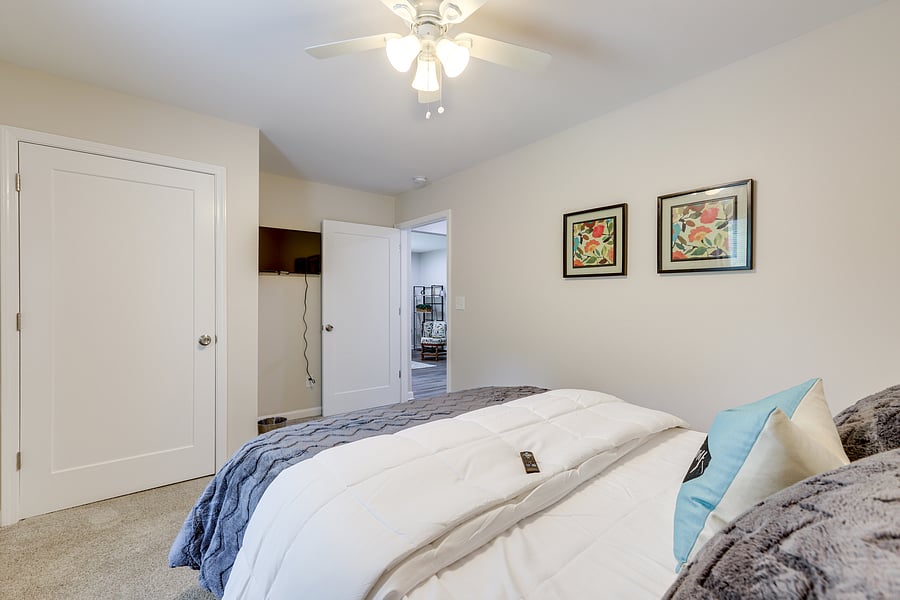 Furnished Finder property 1042868_1 photo 13