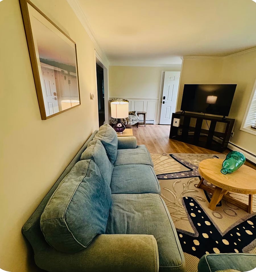 Furnished Finder property 1042897_1 photo 4