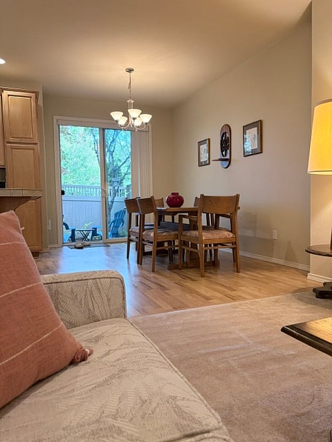 Furnished Finder property 1042900_1 photo 5