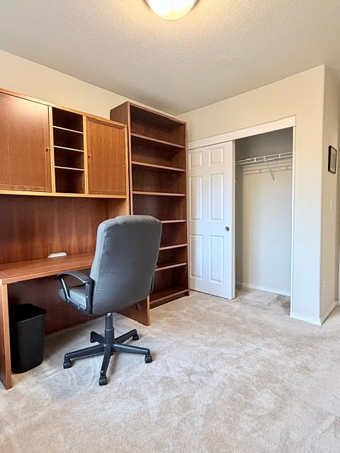 Furnished Finder property 1042900_1 photo 25
