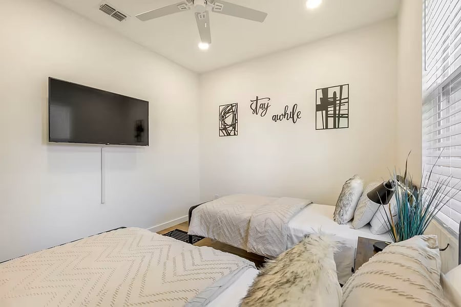 Furnished Finder property 1042904_1 photo 17