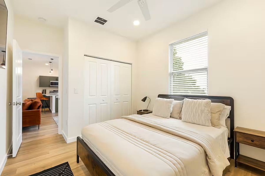 Furnished Finder property 1042904_1 photo 13