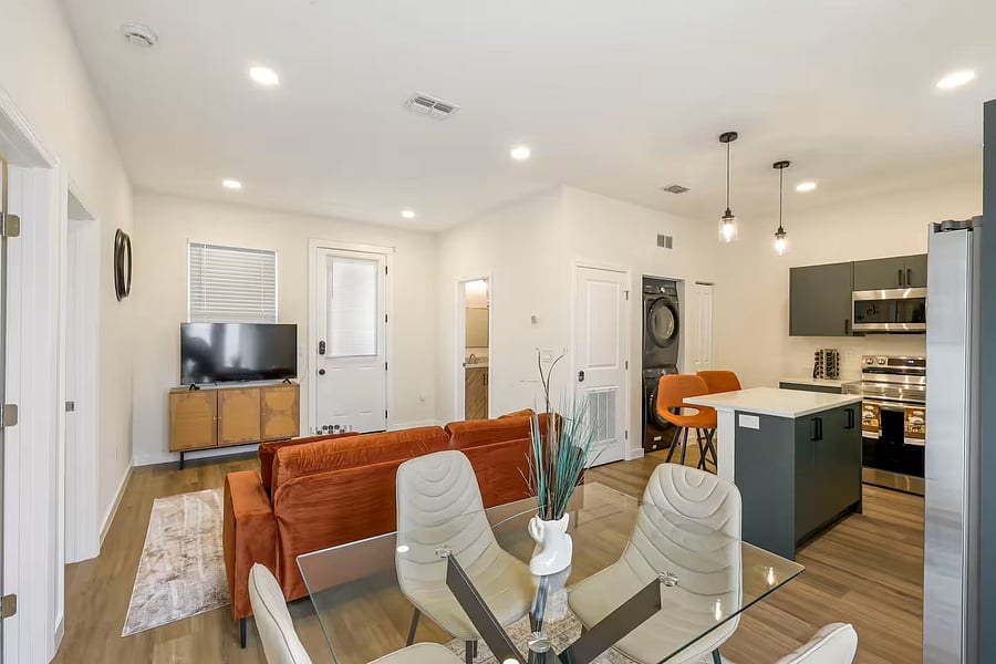 Furnished Finder property 1042904_1 photo 10