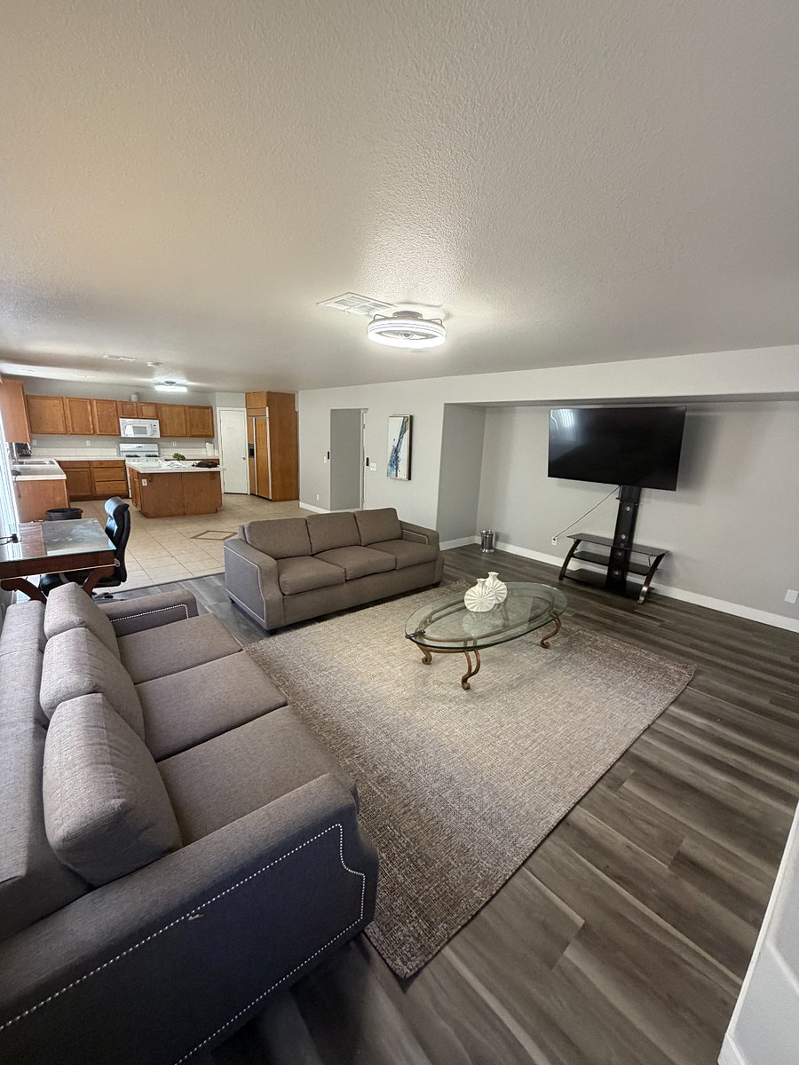 Furnished Finder property 1042905_1 photo 4