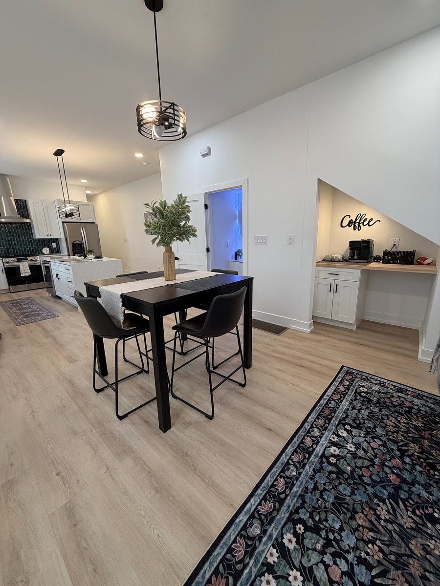 Furnished Finder property 1042924_1 photo 4
