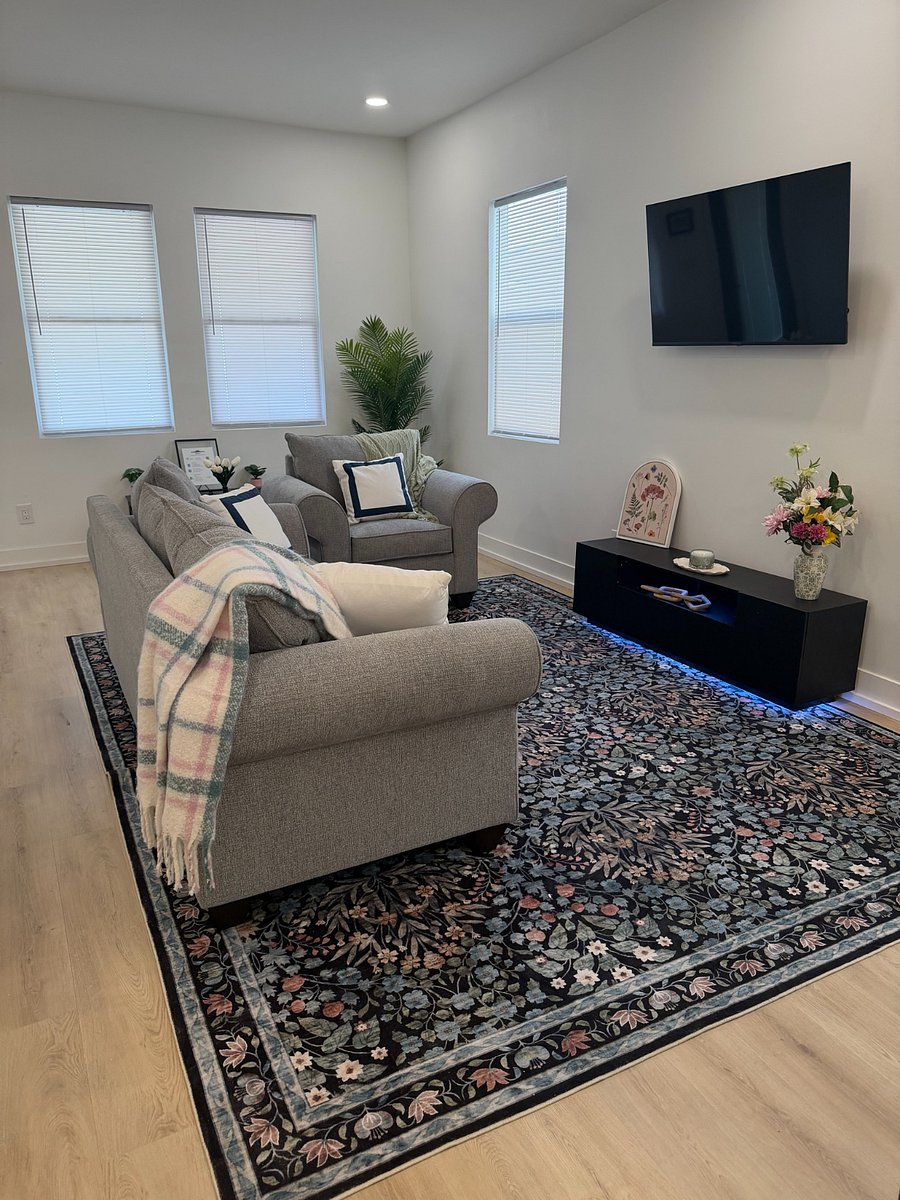 Furnished Finder property 1042924_1 photo 3