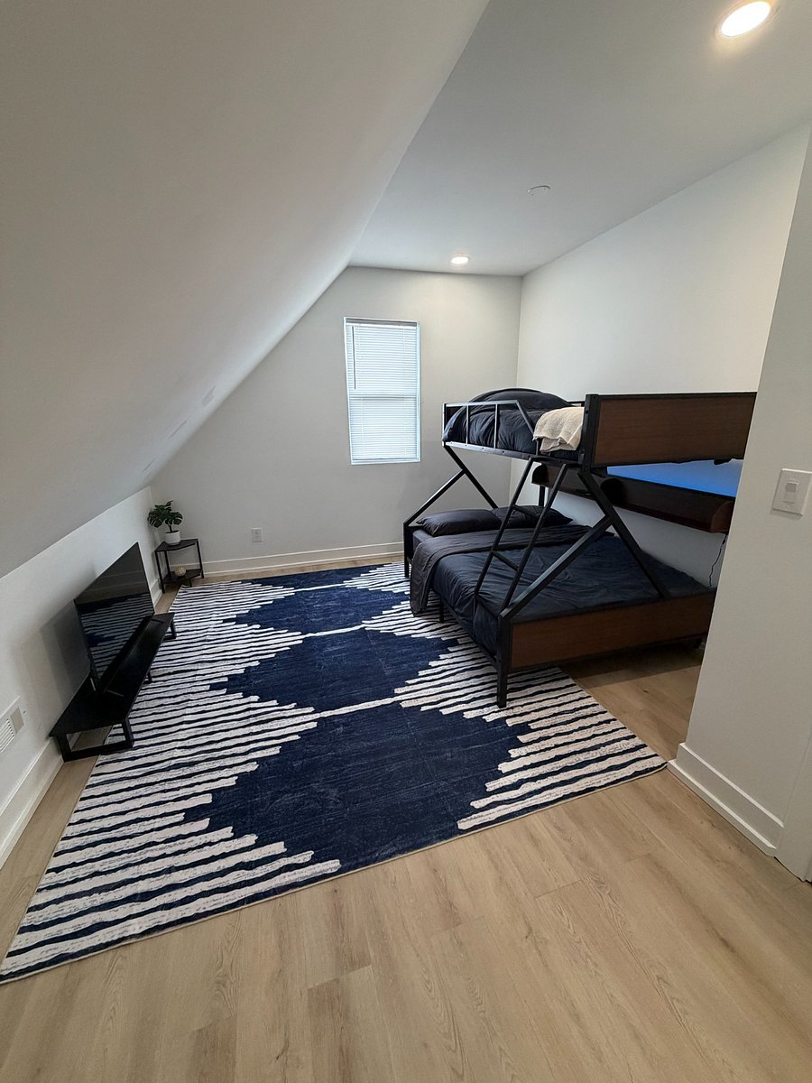 Furnished Finder property 1042924_1 photo 13