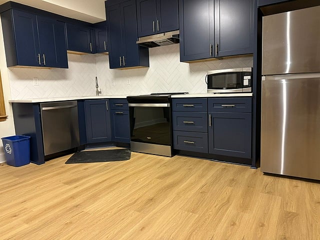 Furnished Finder property 1042925_1 photo 9