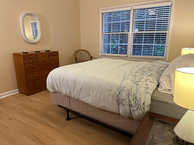 Furnished Finder property 1042925_1 photo 12
