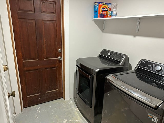 Furnished Finder property 1042925_1 photo 24