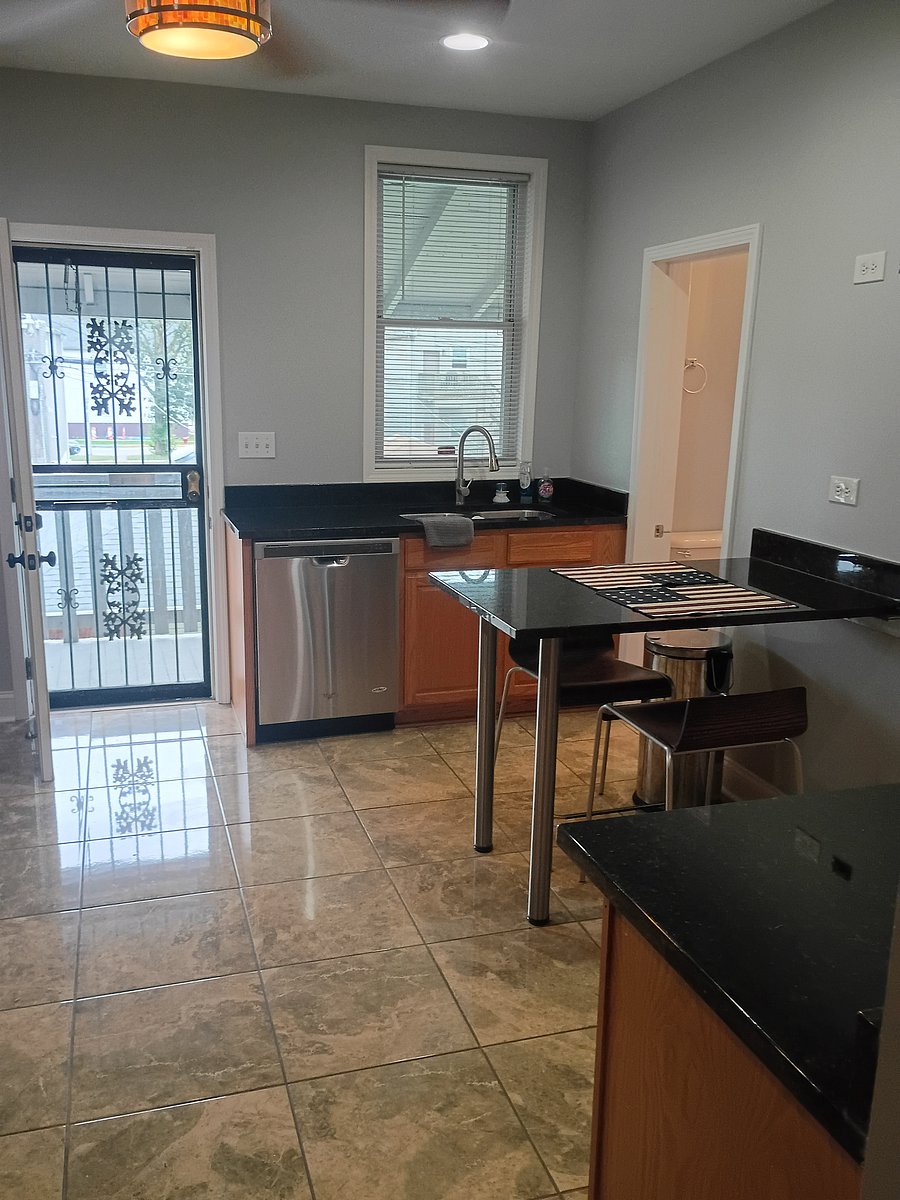 Furnished Finder property 1042926_1 photo 3