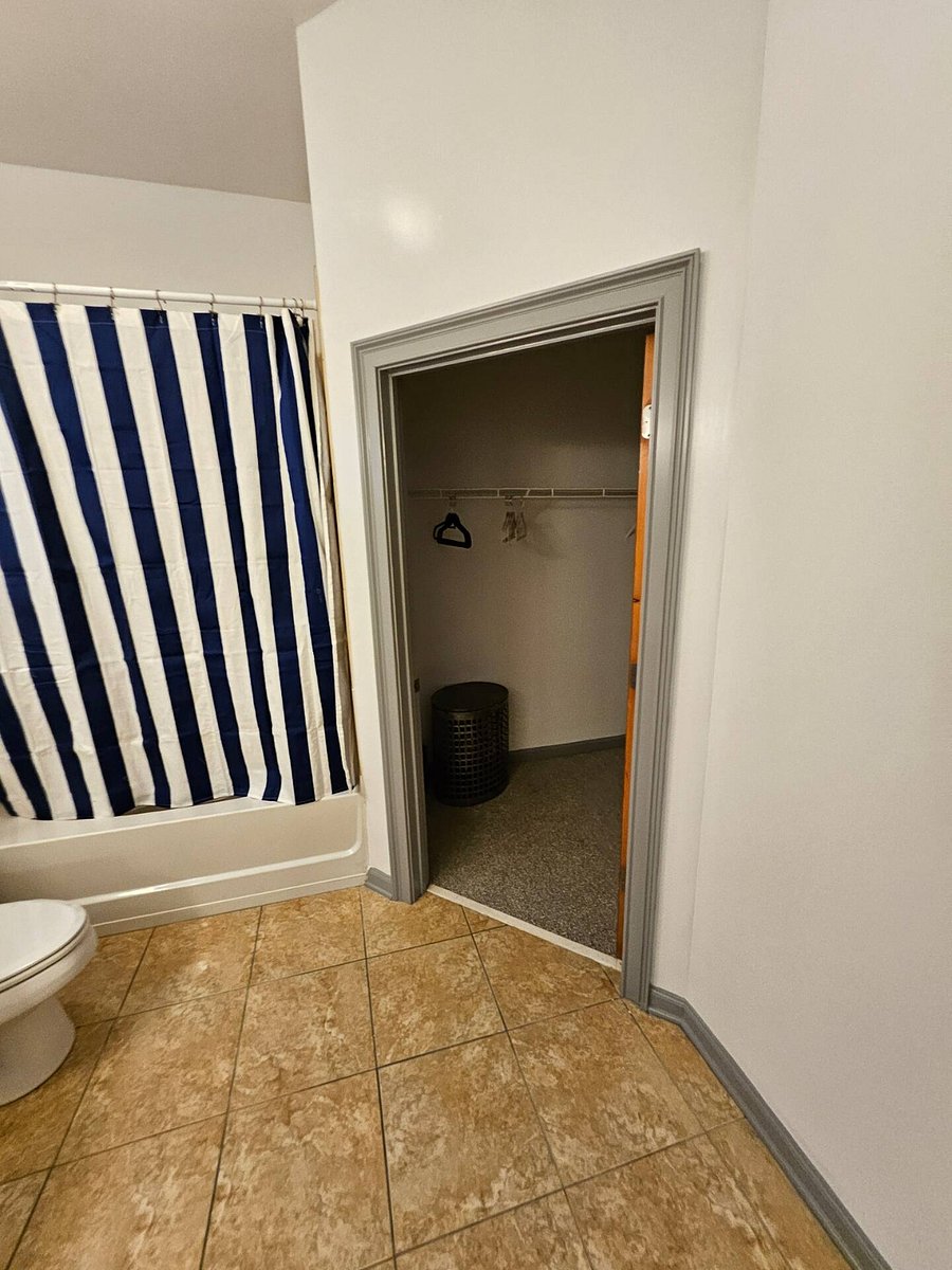 Furnished Finder property 1042931_1 photo 25