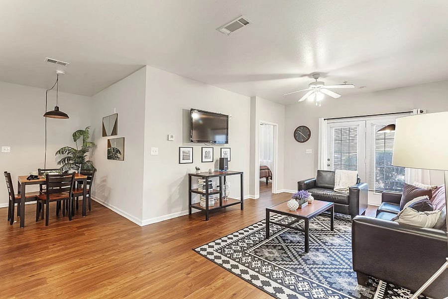 Furnished Finder property 1042936_1 photo 9