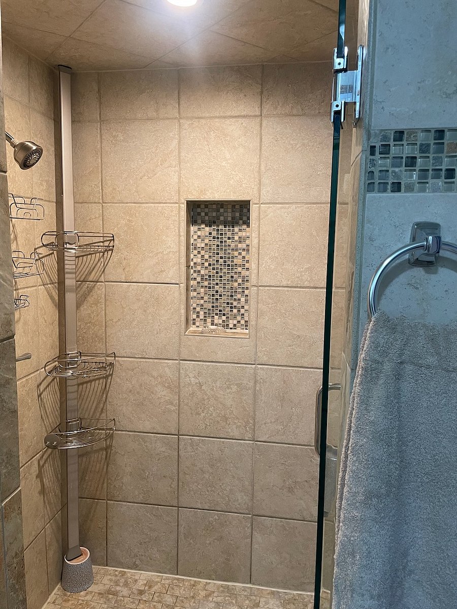 Furnished Finder property 1042959_1 photo 14