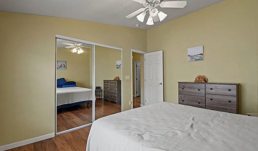 Furnished Finder property 1042973_1 photo 3