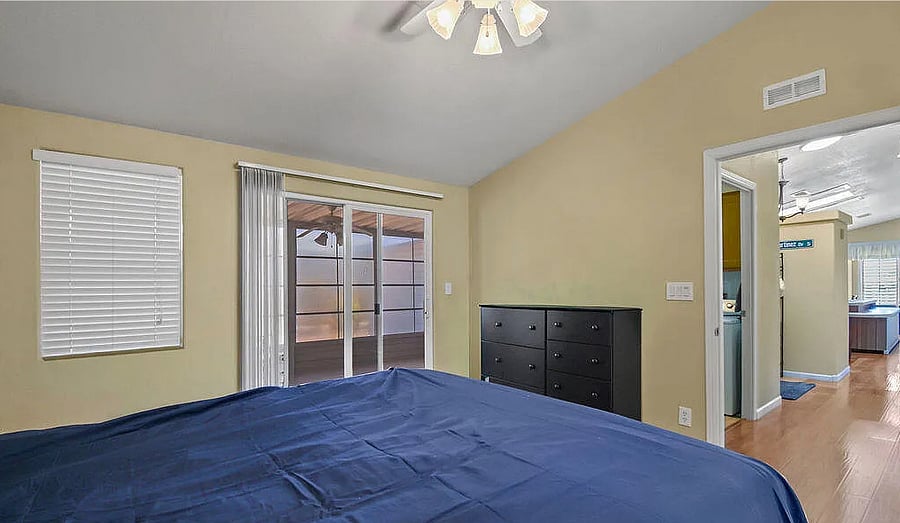Furnished Finder property 1042973_1 photo 8