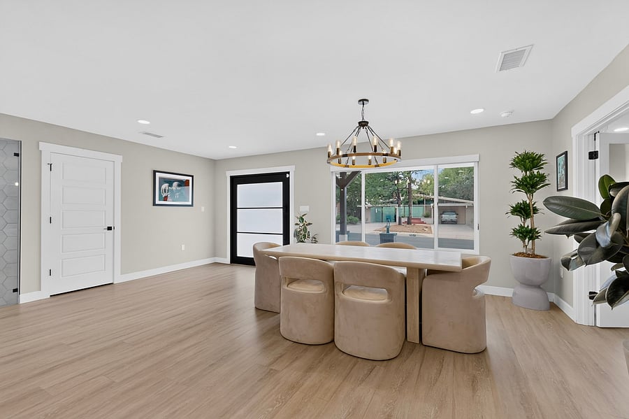 Furnished Finder property 1042987_1 photo 2