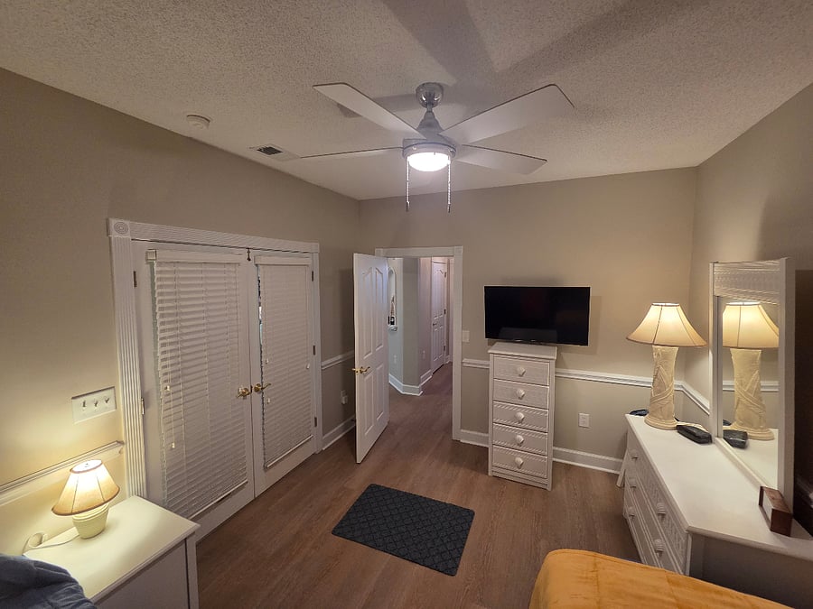 Furnished Finder property 1043000_1 photo 36