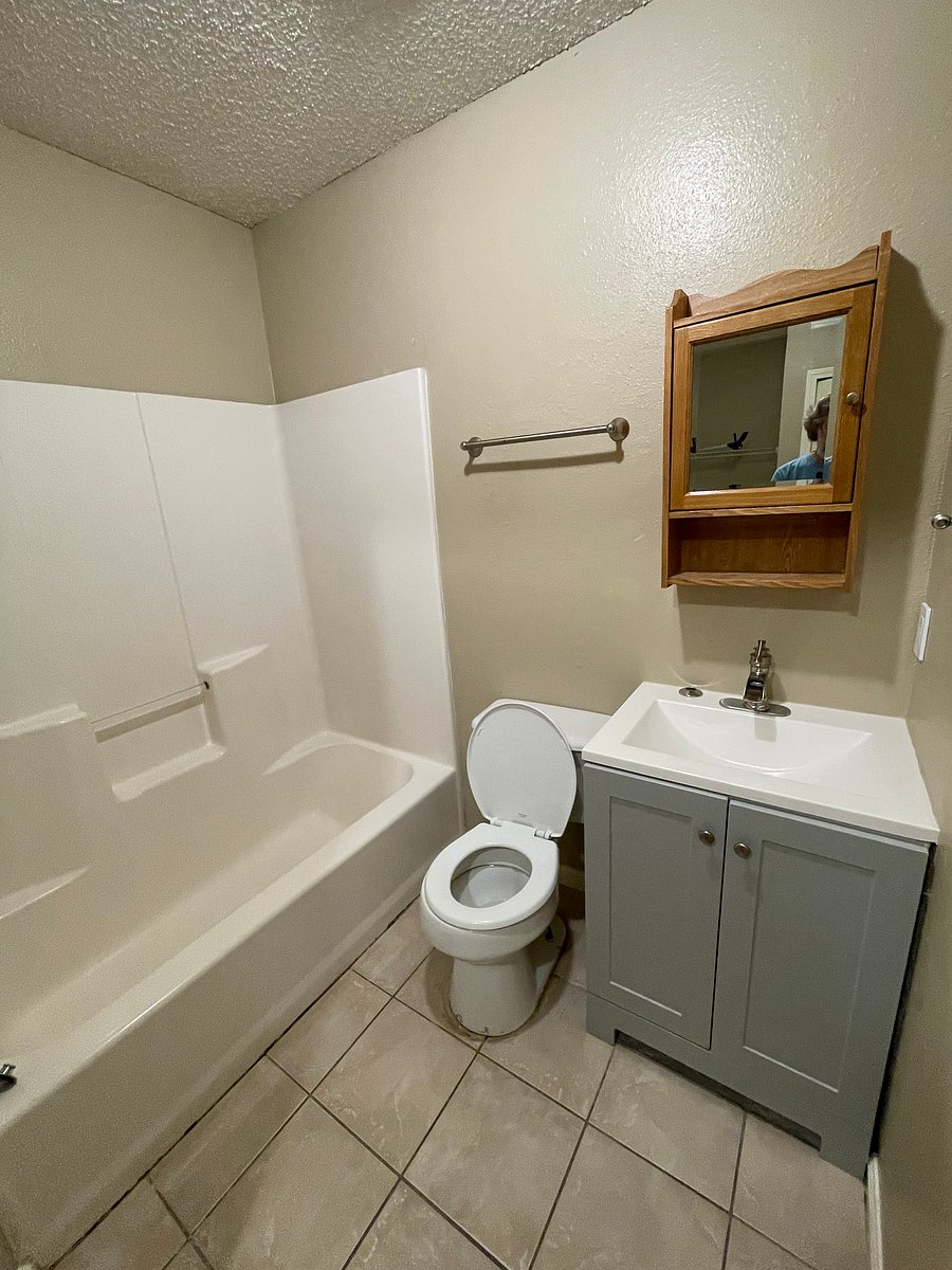 Furnished Finder property 1043034_1 photo 11