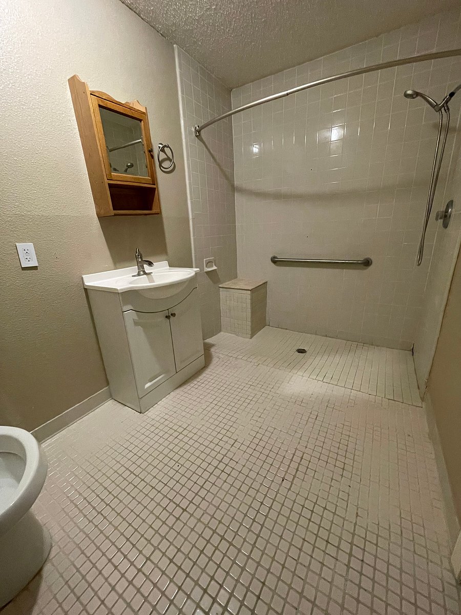Furnished Finder property 1043034_1 photo 9