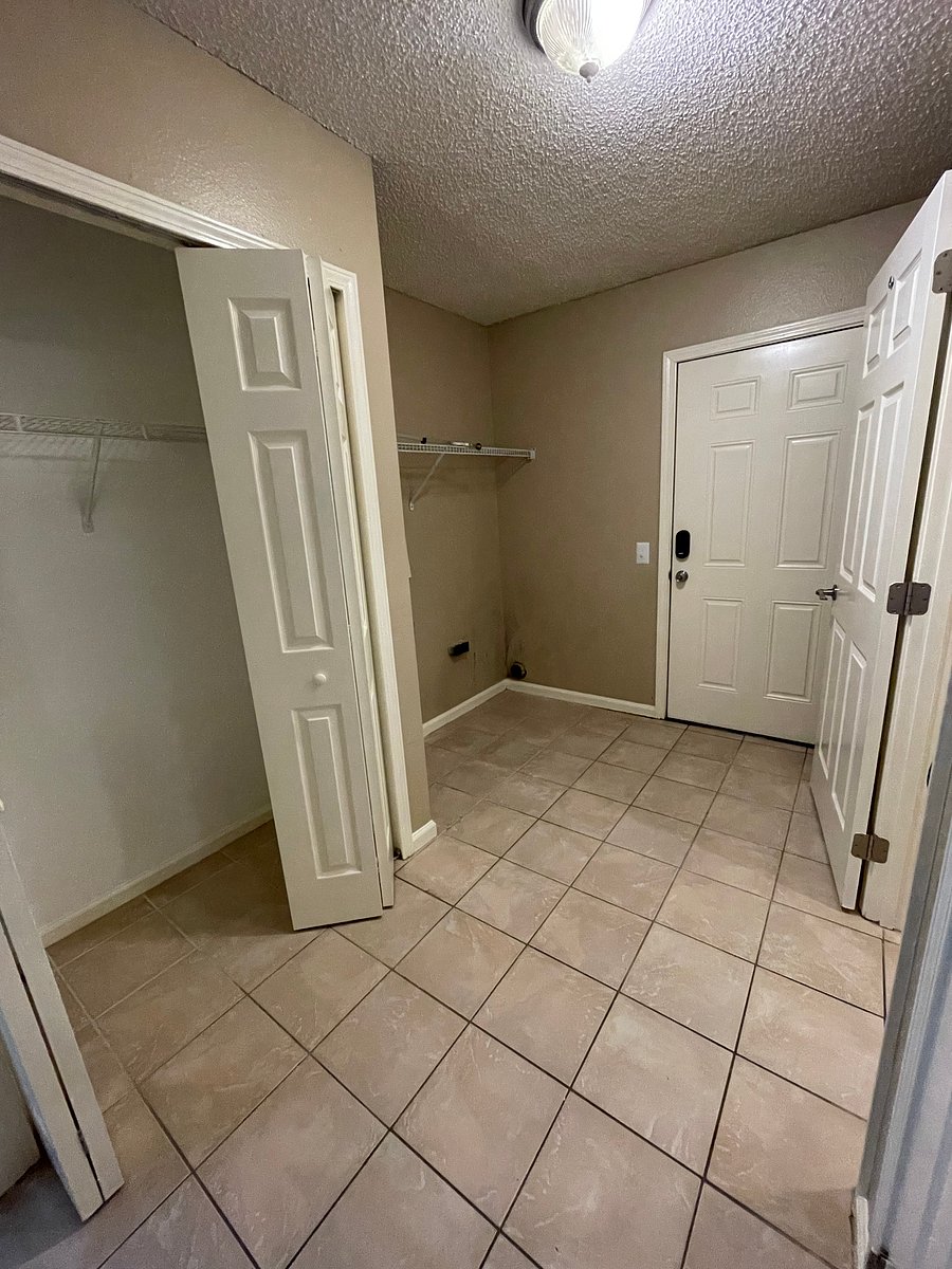 Furnished Finder property 1043034_1 photo 13