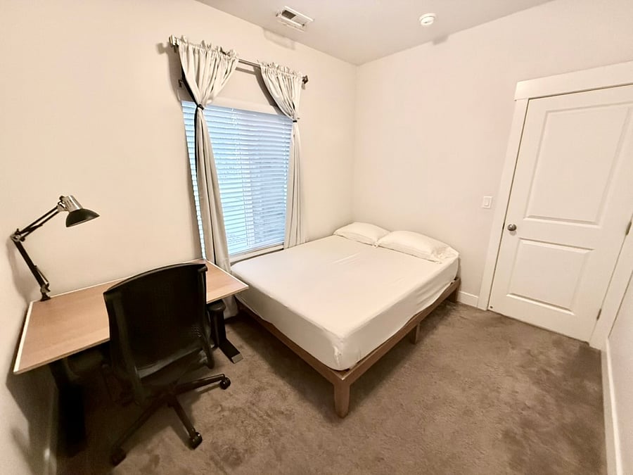 Furnished Finder property 1043035_1 photo 25