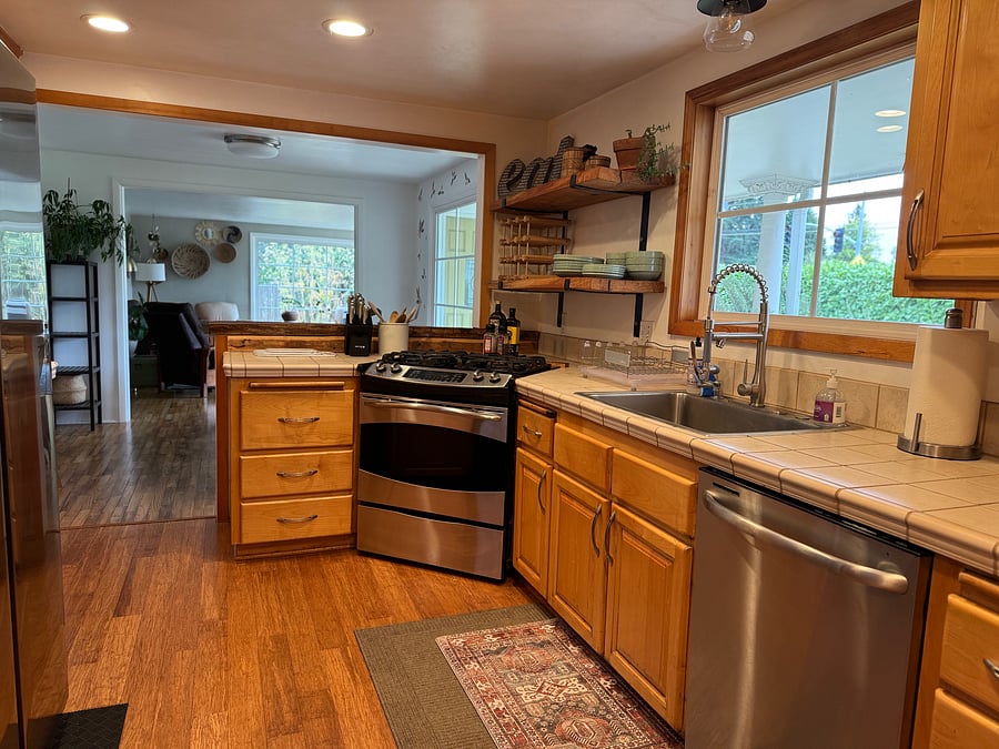 Furnished Finder property 1043041_1 photo 8