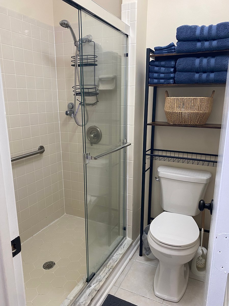 Furnished Finder property 1043068_1 photo 11