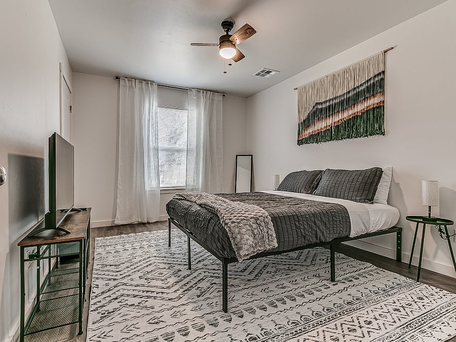 Furnished Finder property 1043070_1 photo 15