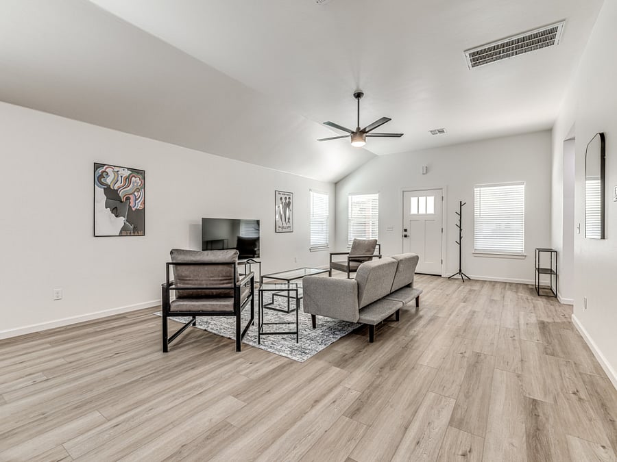 Furnished Finder property 1043073_1 photo 10