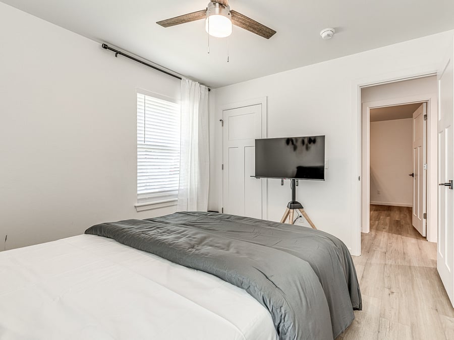 Furnished Finder property 1043073_1 photo 13