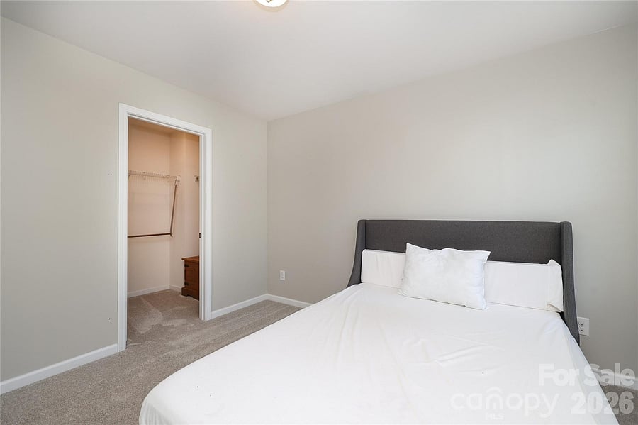 Furnished Finder property 1043085_1 photo 18