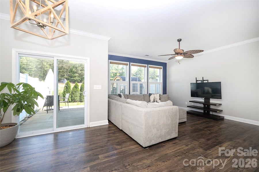 Furnished Finder property 1043085_1 photo 7