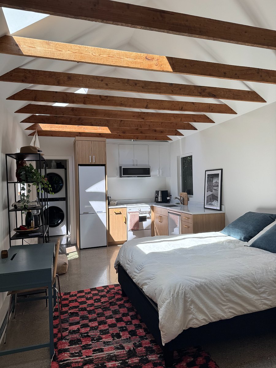 Furnished Finder property 1043088_1 photo 4