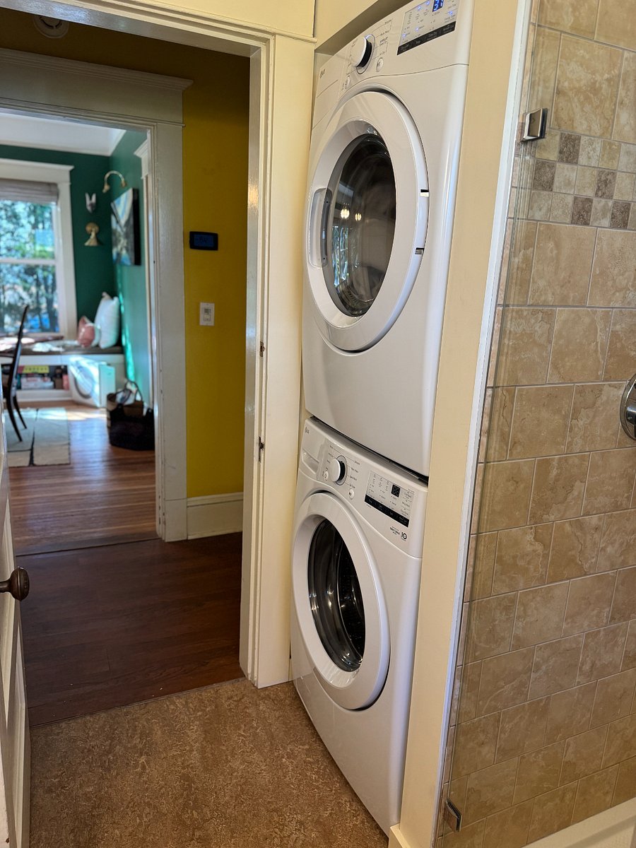Furnished Finder property 1043092_1 photo 25